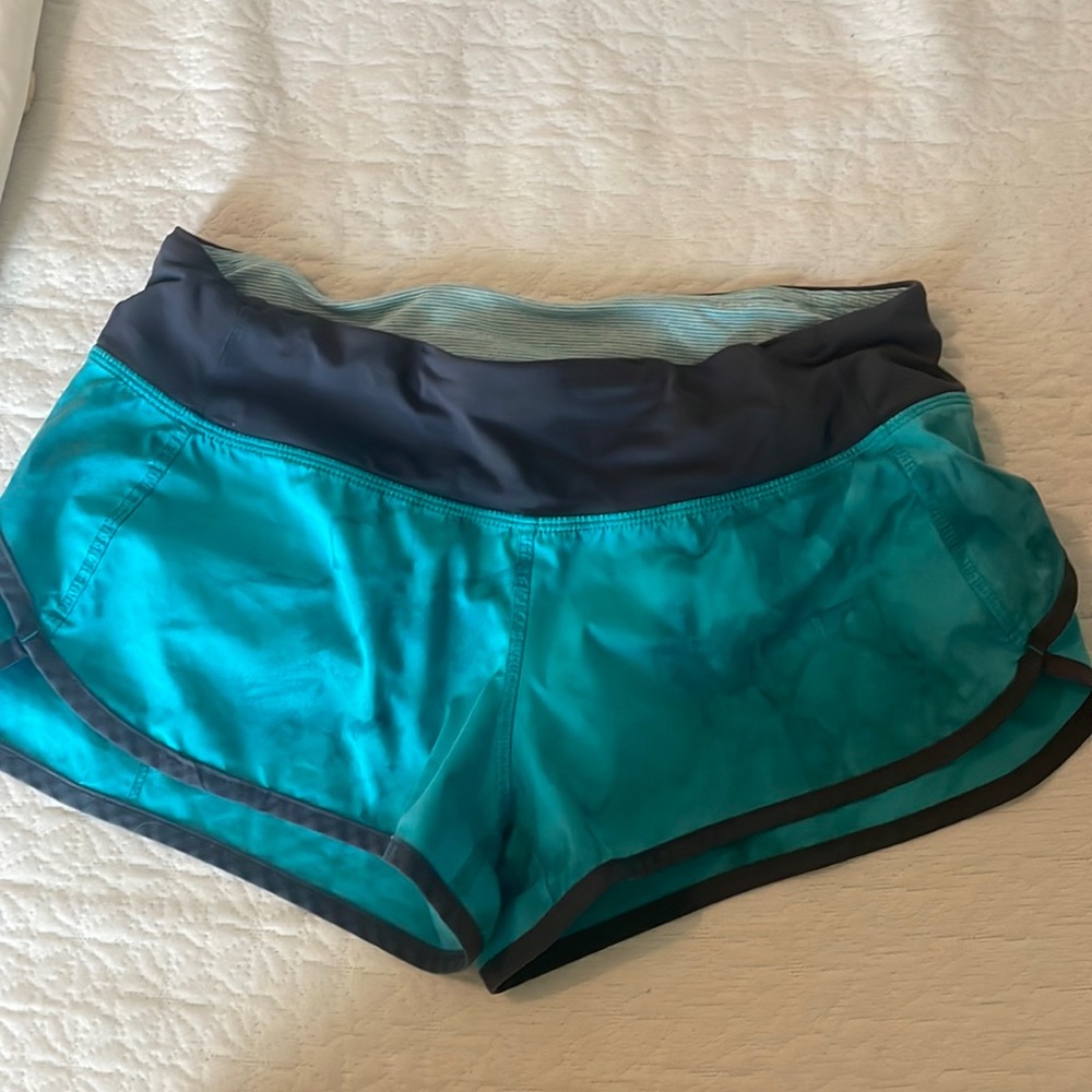 Lululemon speed up shorts size 4